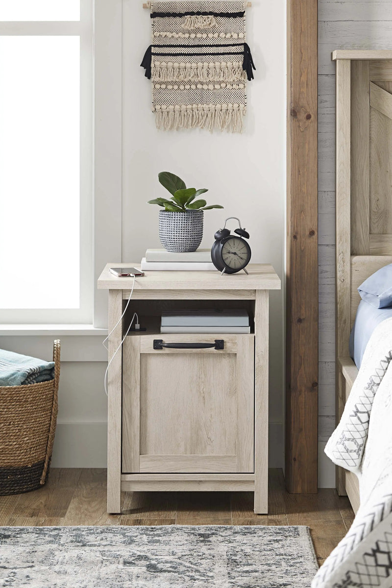 Modern Farmhouse USB Nightstand, Rustic White Finish - Puck's