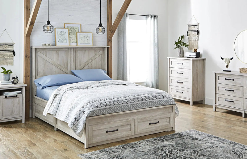 Modern Farmhouse USB Nightstand, Rustic White Finish - Puck's