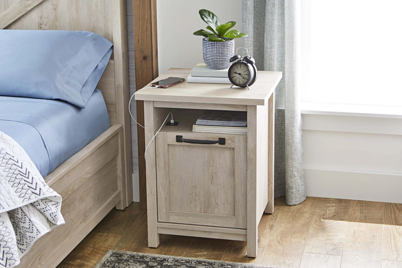 Modern Farmhouse USB Nightstand, Rustic White Finish - Puck's