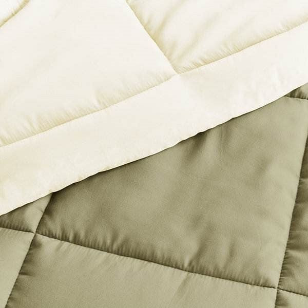 Twin/Twin XL 2-Piece Microfiber Reversible Comforter Set in Sage Green/Cream-1