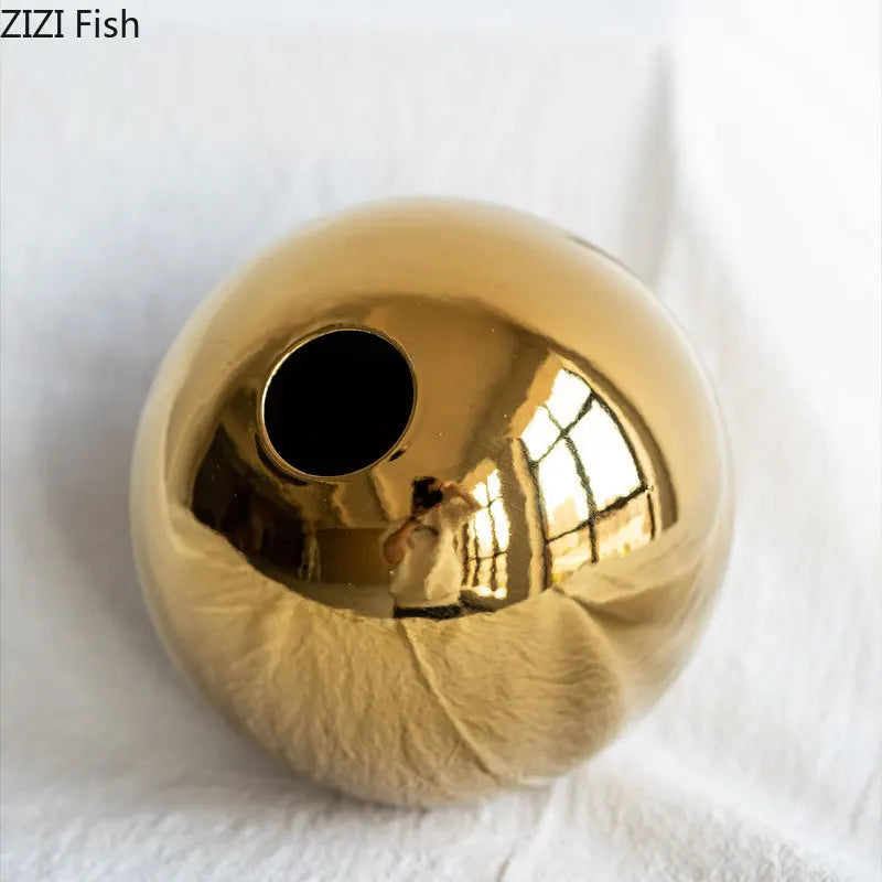 Plating Golden Ball Ceramic Vase - Puck's