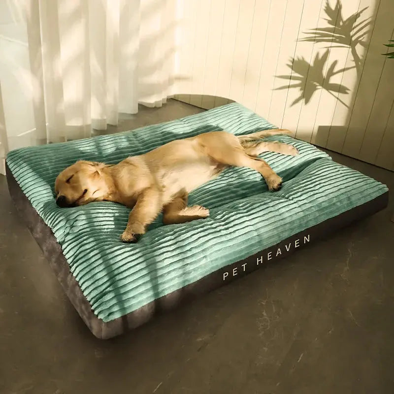 PurrClean Washable Pet Bed - Puck's