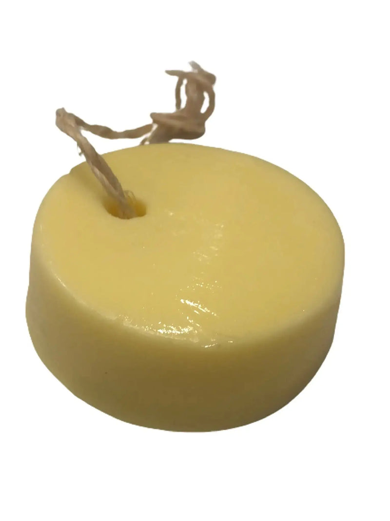 Reassuring Soap Bar. Wheat, Olive, and Almond Oil. - Puck's