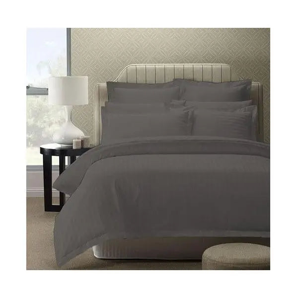 Royal Comfort Quilt Cover Set Luxury Sateen Bedding Queen - Puck's