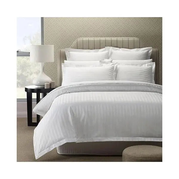 Royal Comfort Quilt Cover Set Luxury Sateen Bedding Queen - Puck's