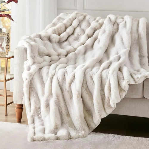 Frost Fox Fluffy Soft Blankets - Puck's