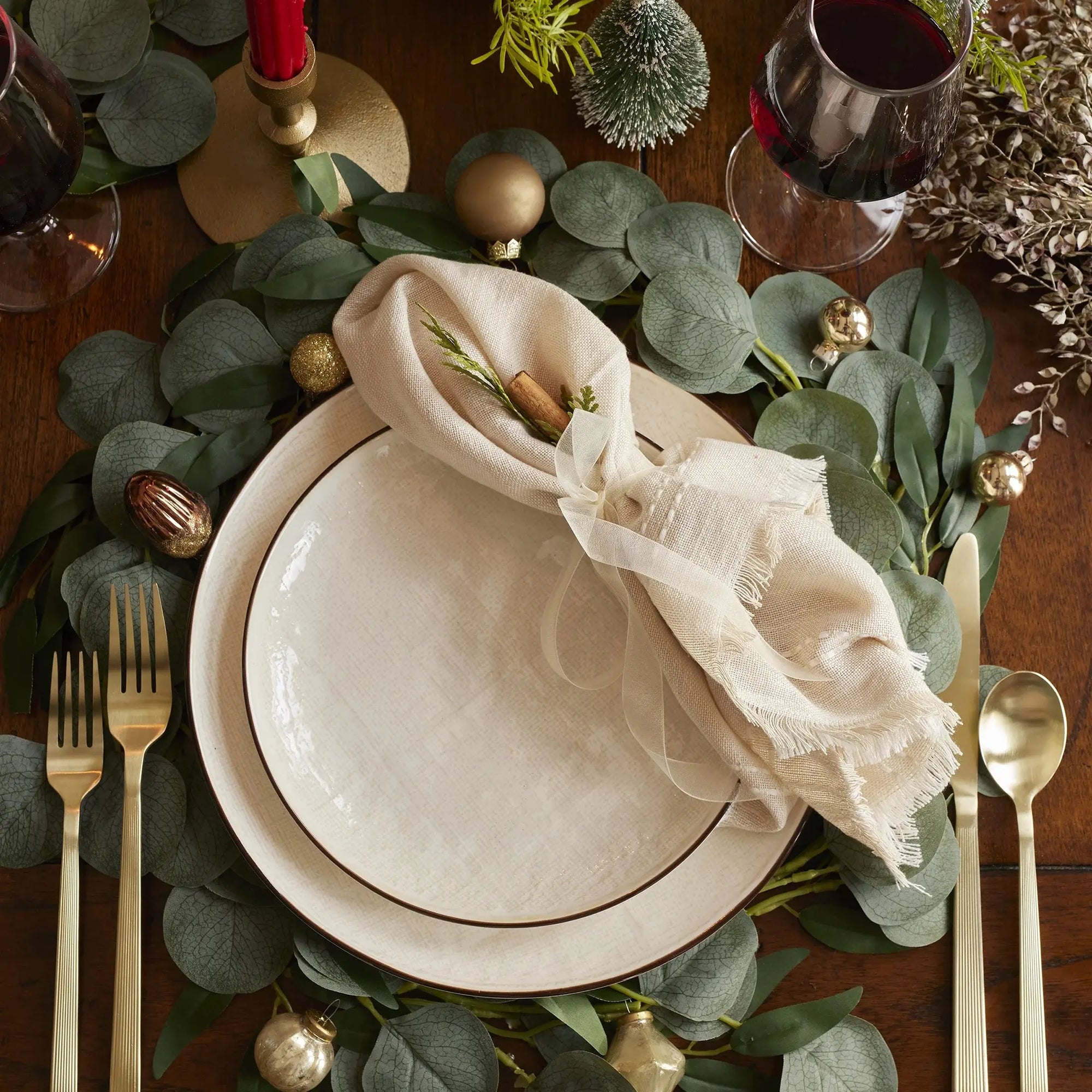 Stoneware Cream Murphy 12PC Dinnerware Set - Puck's
