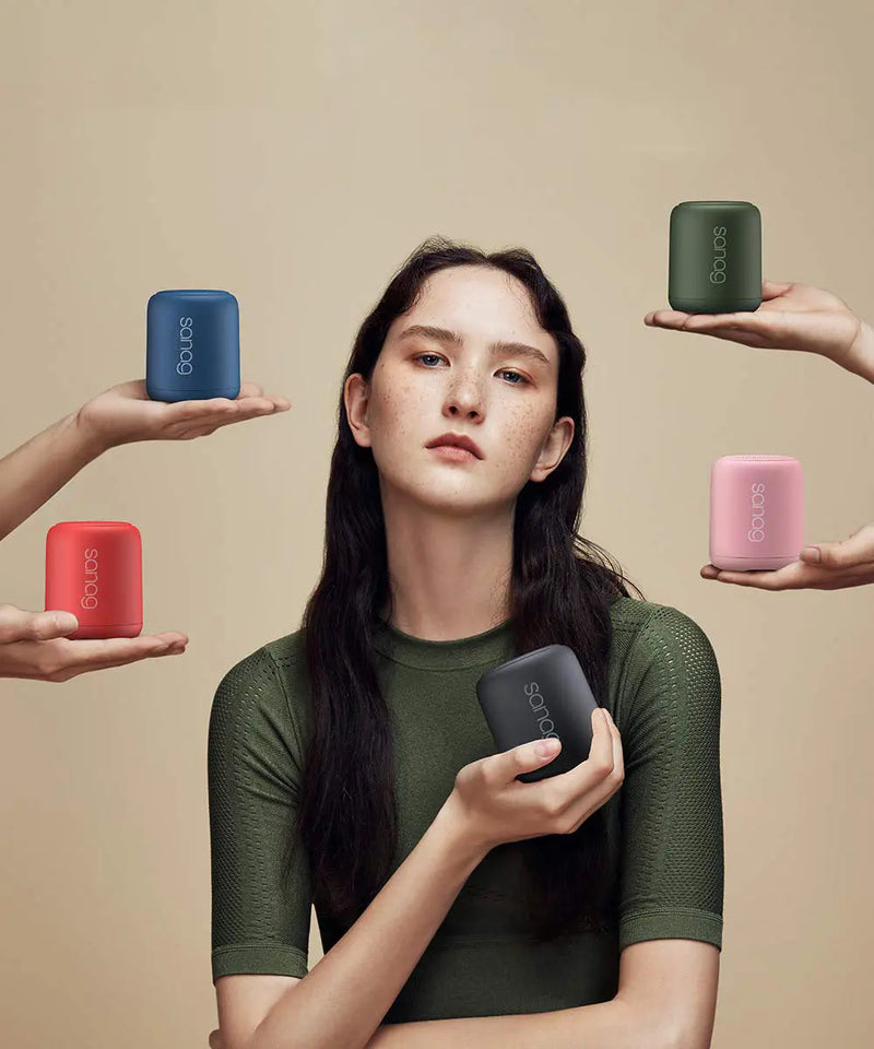 Superb quality Mini portable wireless bluetooth stereo speakers - Puck's