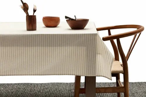 Tablecloth - Puck's