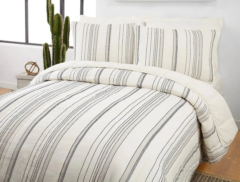 Ticking Stripe Cotton Quilt, King - Puck's