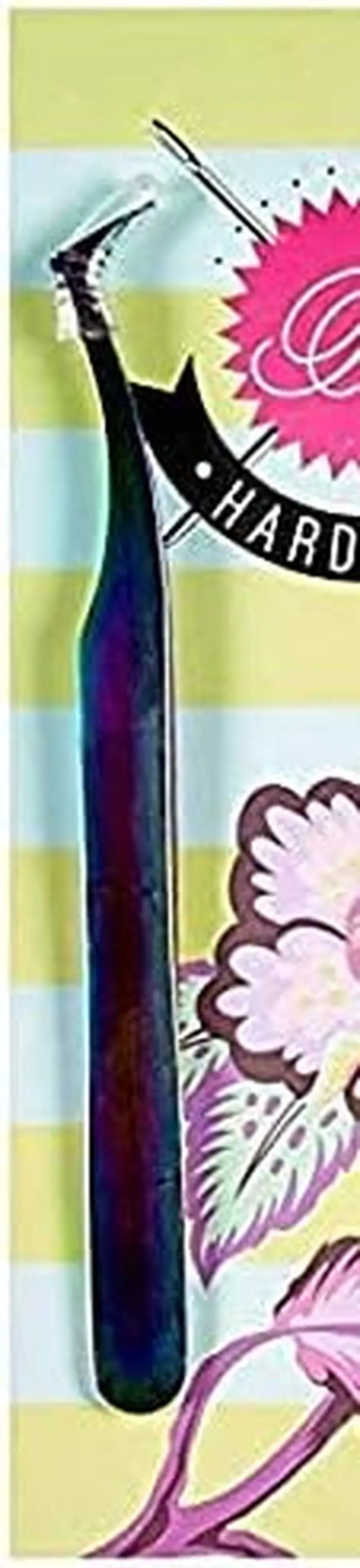 Tula Pink 4.5" Swiss Style Tweezer - Puck's
