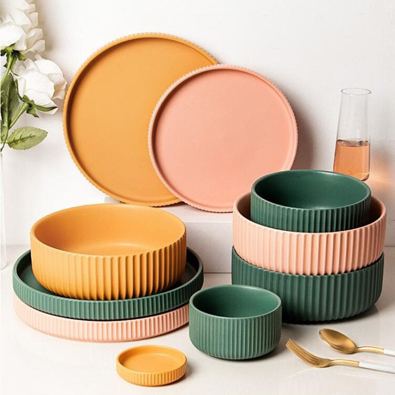 Ceramic Dinner Plates - Puck's
