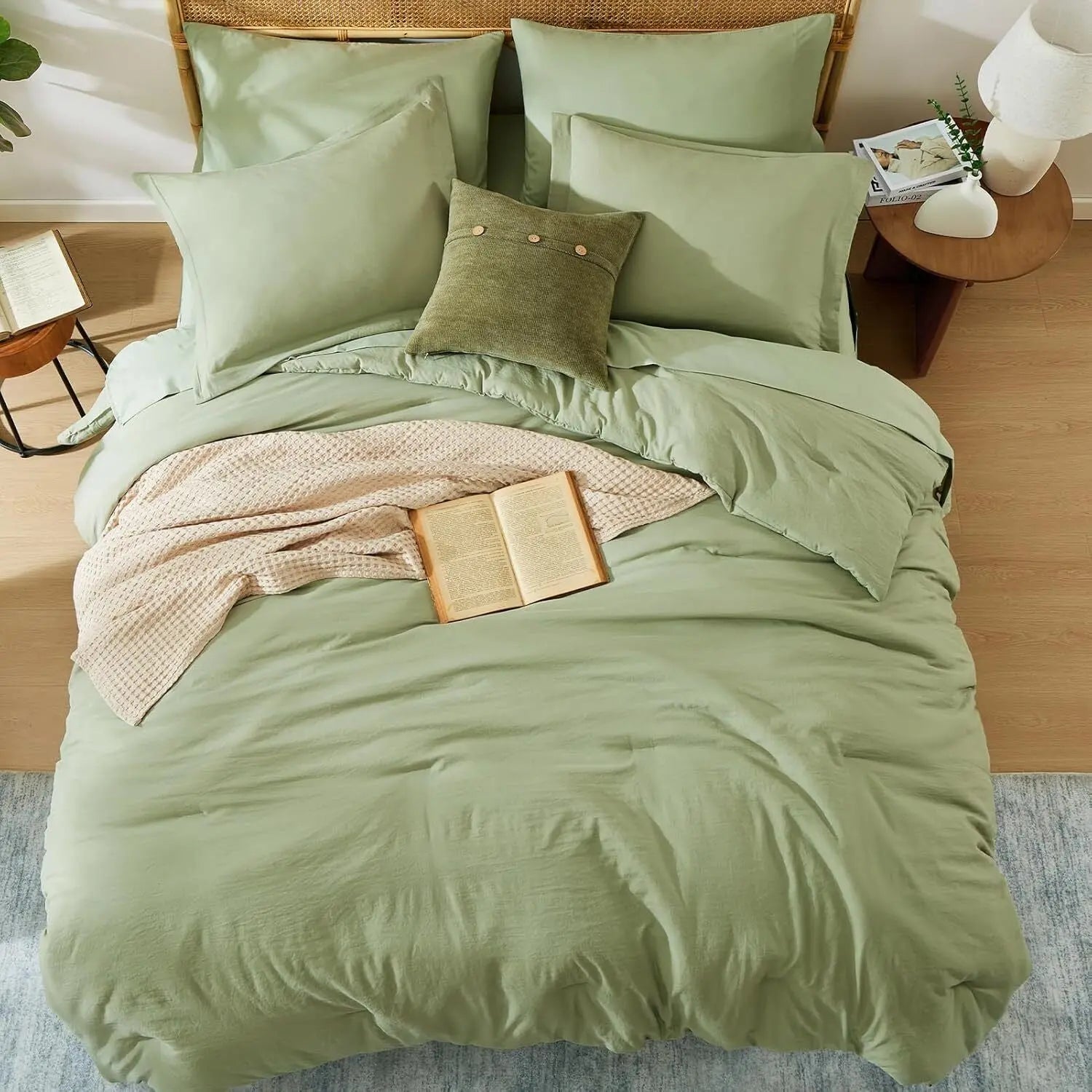 WRENSONGE Sage Green Queen Comforter Set, 7 Pieces Soft Microfiber Comforters Qu - Puck's