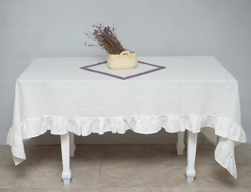 White linen tablecloth with ruffles - Puck's