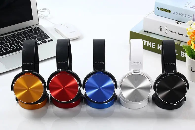 Wireless noise cancelling over ear bluetooth headphones - Puck's