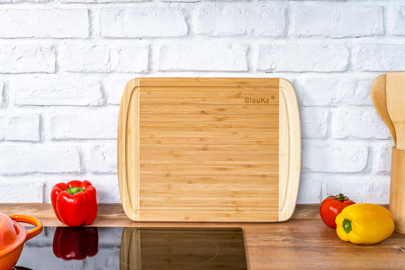 Large Wood Cutting Board for Kitchen 14x11 inch - Chopping Board - Puck's