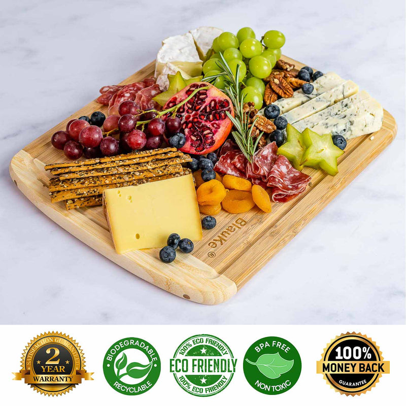 Large Wood Cutting Board for Kitchen 14x11 inch - Chopping Board - Puck's