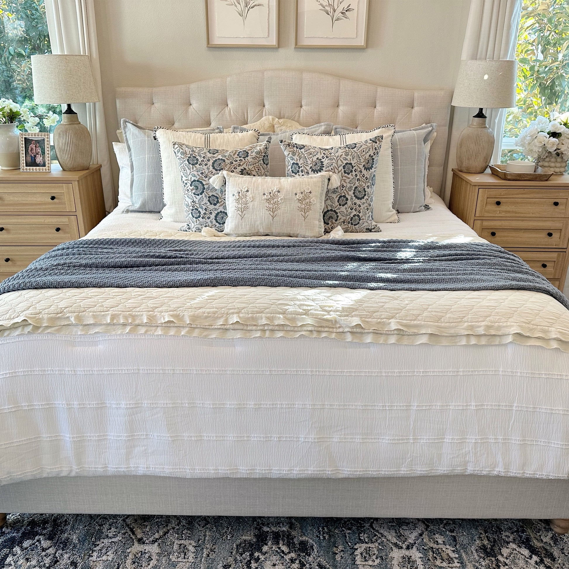 Evelyn 2-Piece Bright White Seersucker Comforter Set, Twin/Twin XL