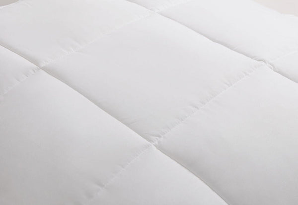 White Polyester down Alternative Comforter, Twin-Xl