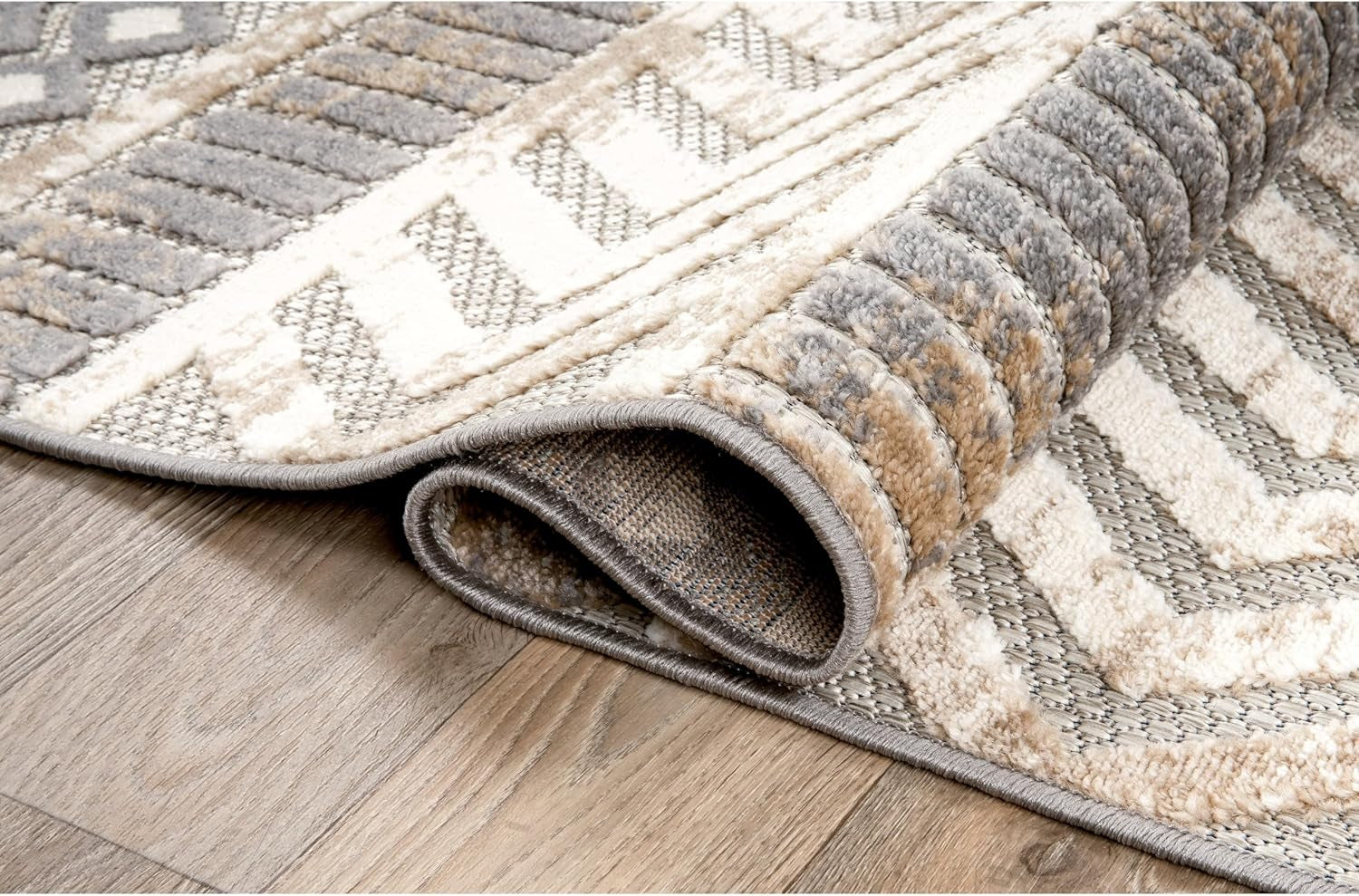 Distressed Geometric Indoor/Outdoor Area Rug 7'10" X 10' Beige - Puck's