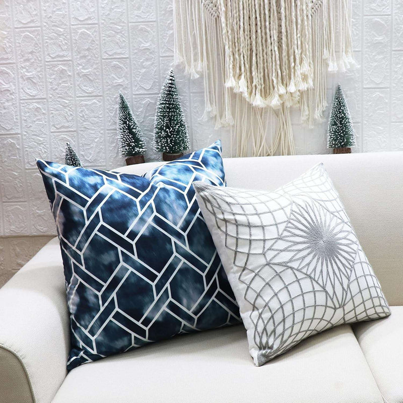 Gradient Throw Pillow Cover Decorative Print Accent Cushion Cover for Couch Sofa 20 X 20 Inches - Puck's
