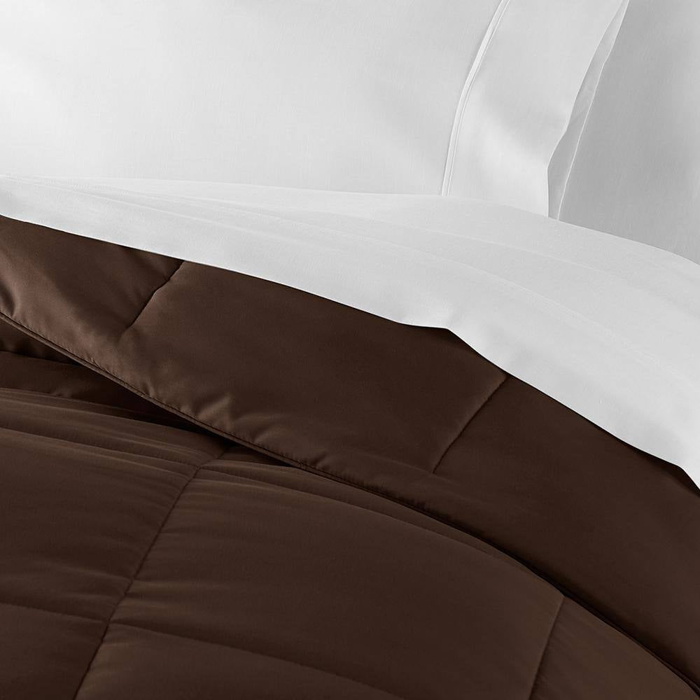Performance Chocolate Solid King Comforter