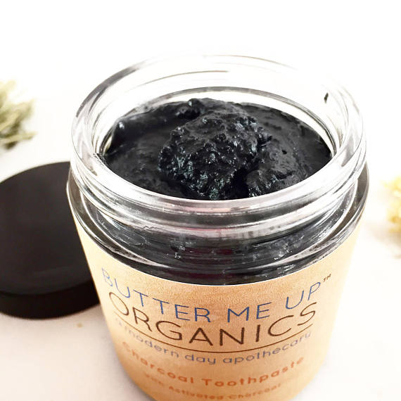Organic Activated Charcoal Toothpaste - Puck's