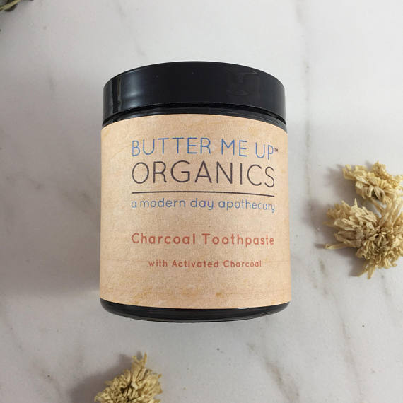 Organic Activated Charcoal Toothpaste - Puck's