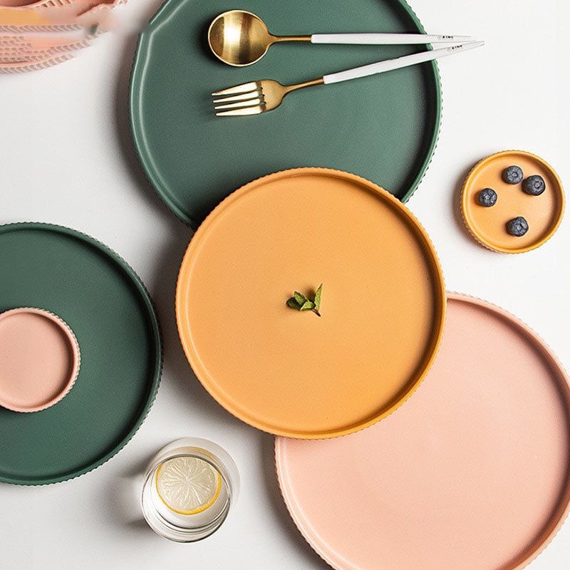Ceramic Dinner Plates - Puck's