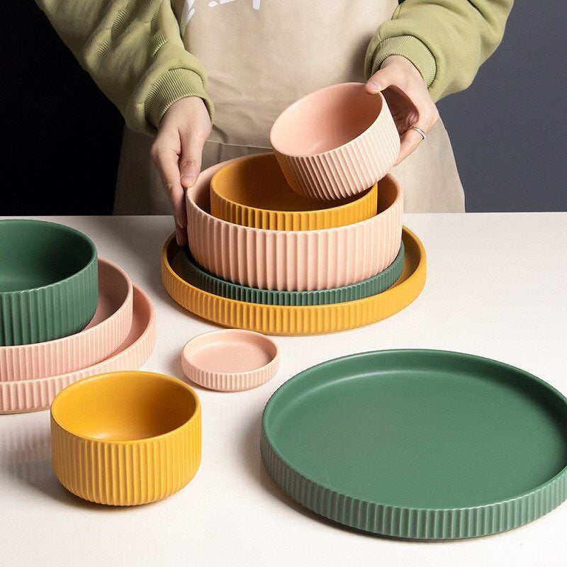 Ceramic Dinner Plates - Puck's