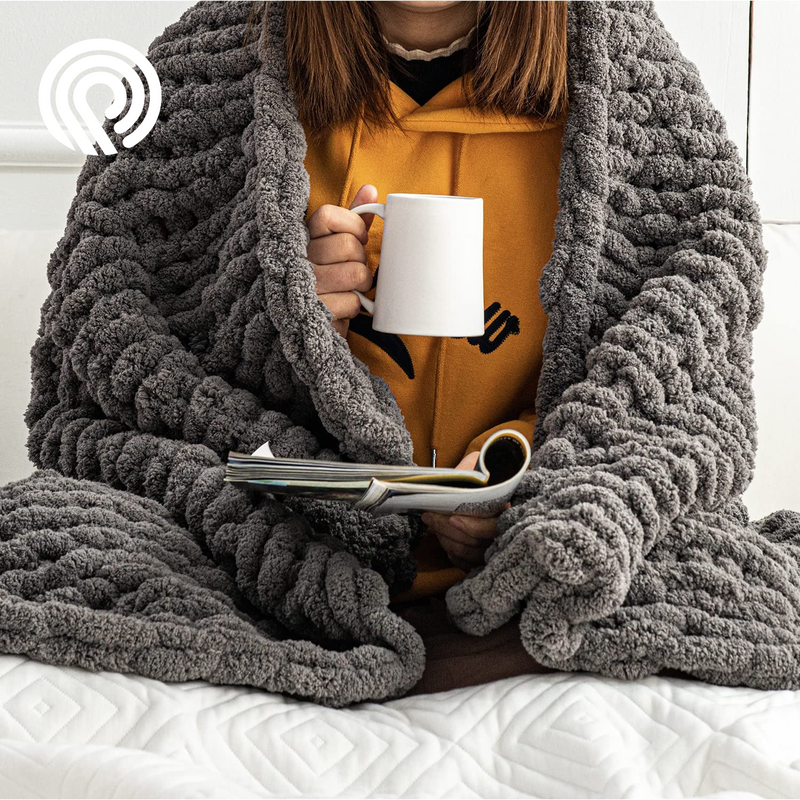 Chunky Knit Blanket Throw - 50"X60" 3.7 Lbs. - Soft Chenille Yarn Knitted Blanket - Machine Washable Crochet Blanket - Handmade Cable Knit Throw Blanket for Couch, Bed (Oat White)